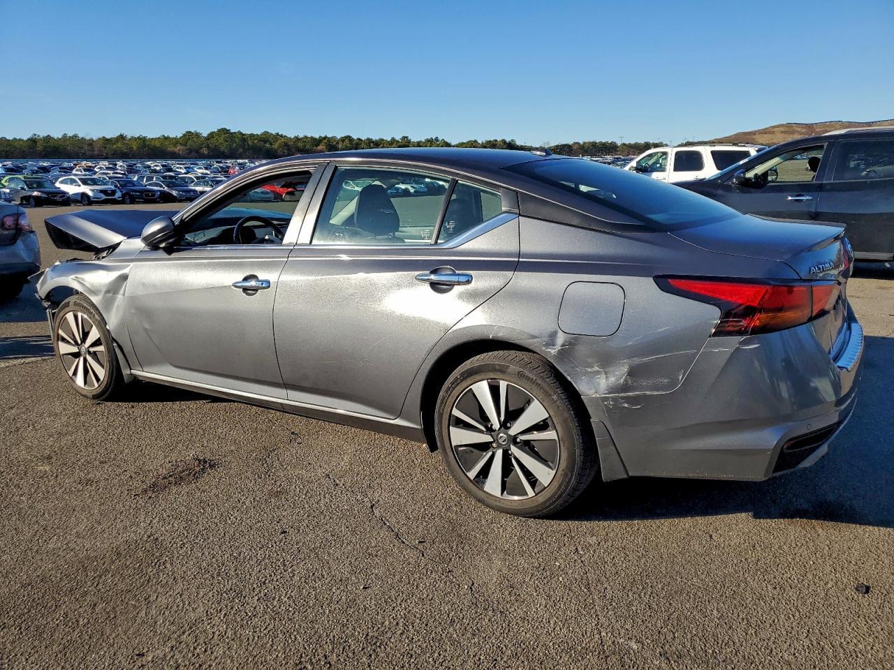 2022 NISSAN ALTIMA