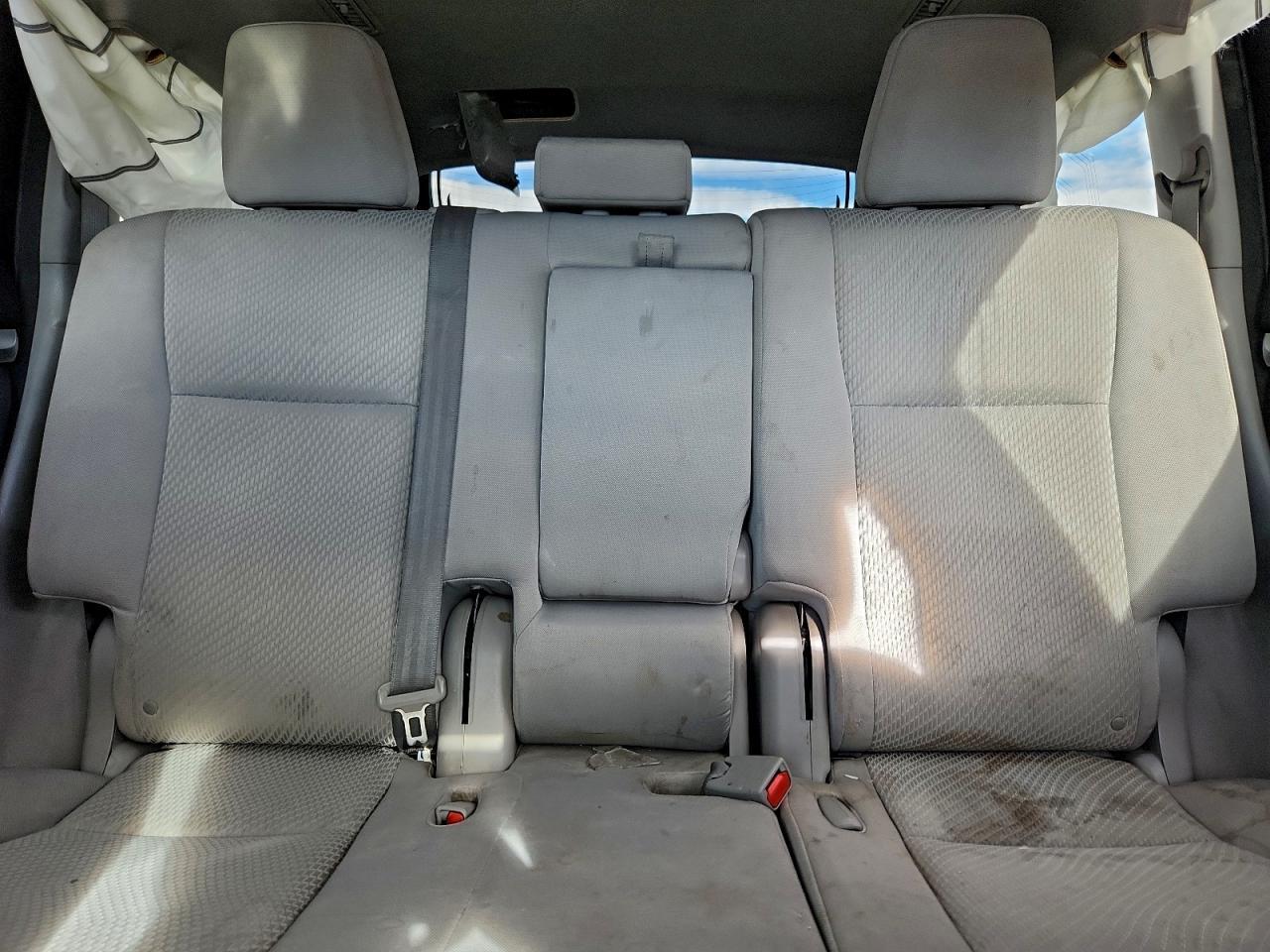 2014 TOYOTA HIGHLANDER