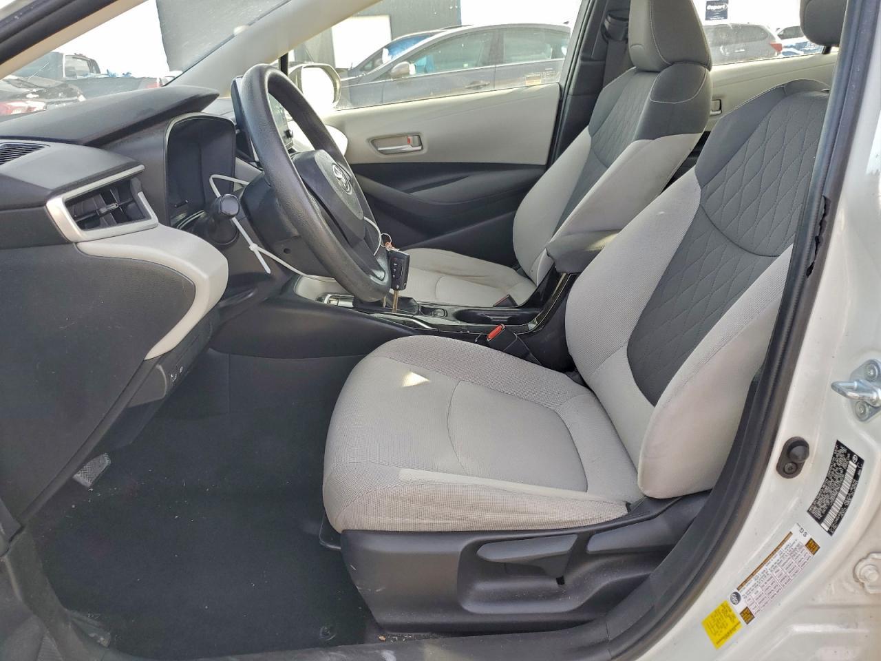 2021 TOYOTA COROLLA