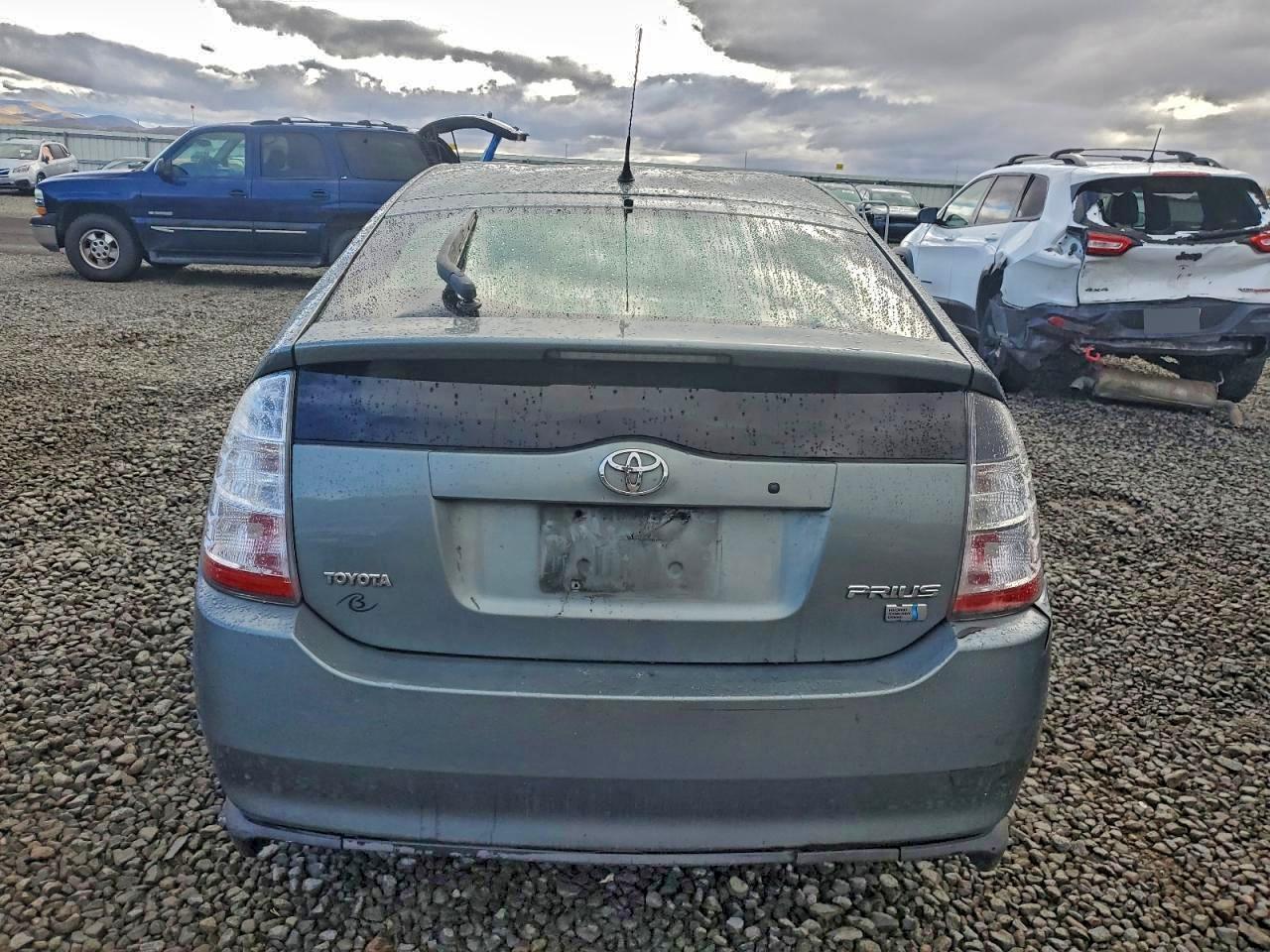 2005 TOYOTA PRIUS