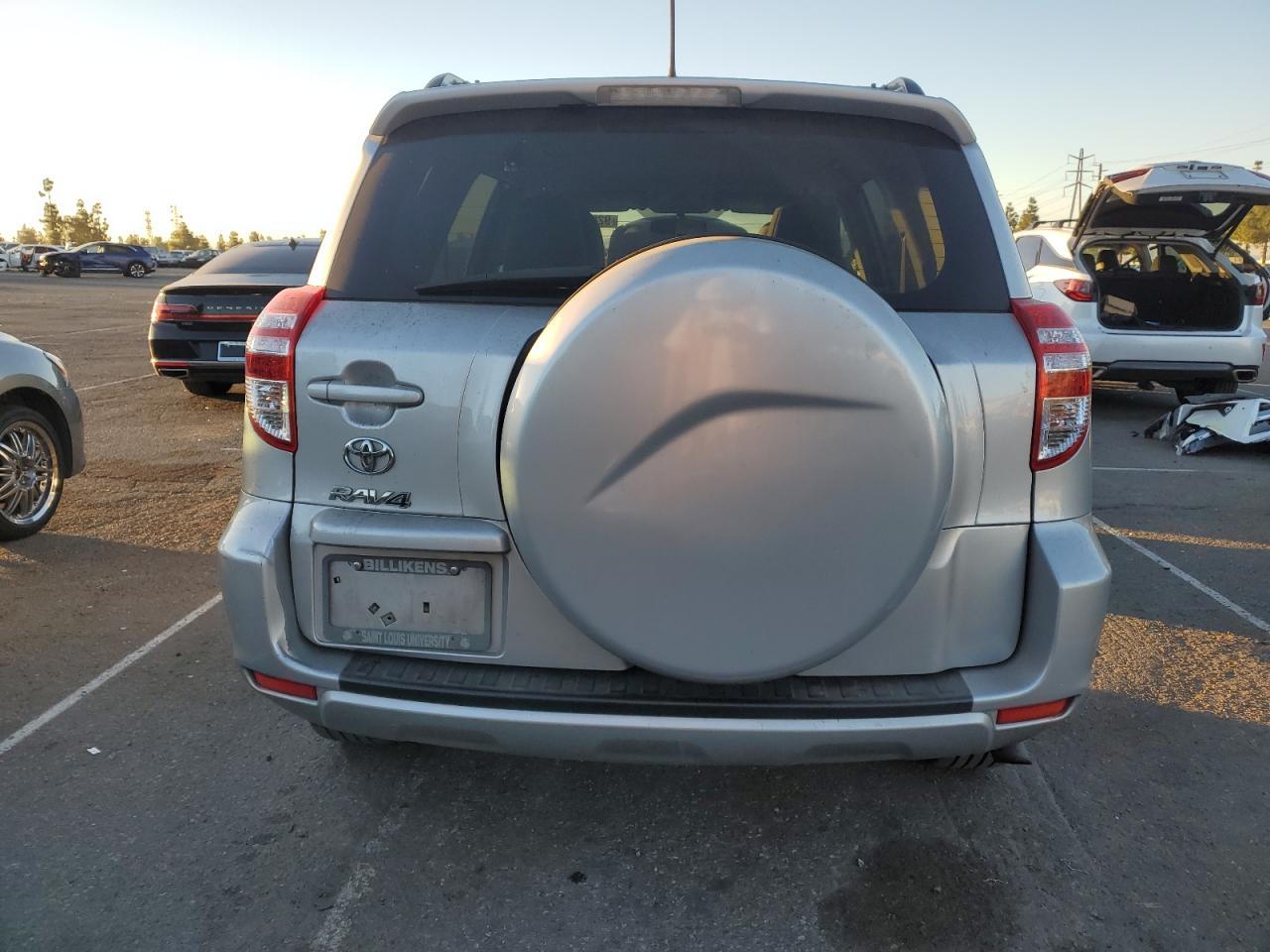 2012 TOYOTA RAV4