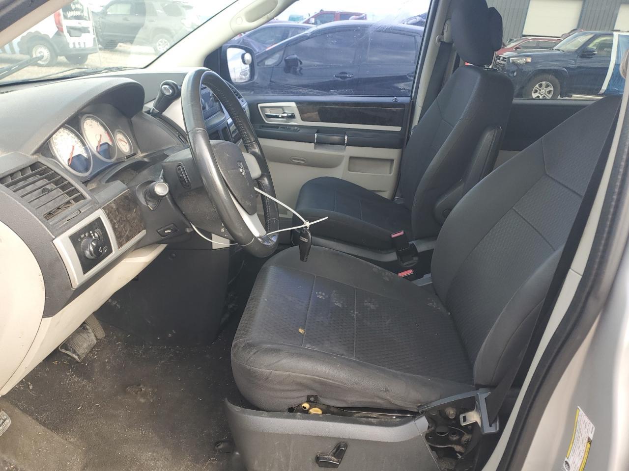 2010 DODGE GRAND CARAVAN