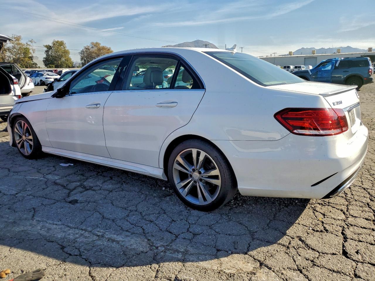 2014 MERCEDES-BENZ E-Class