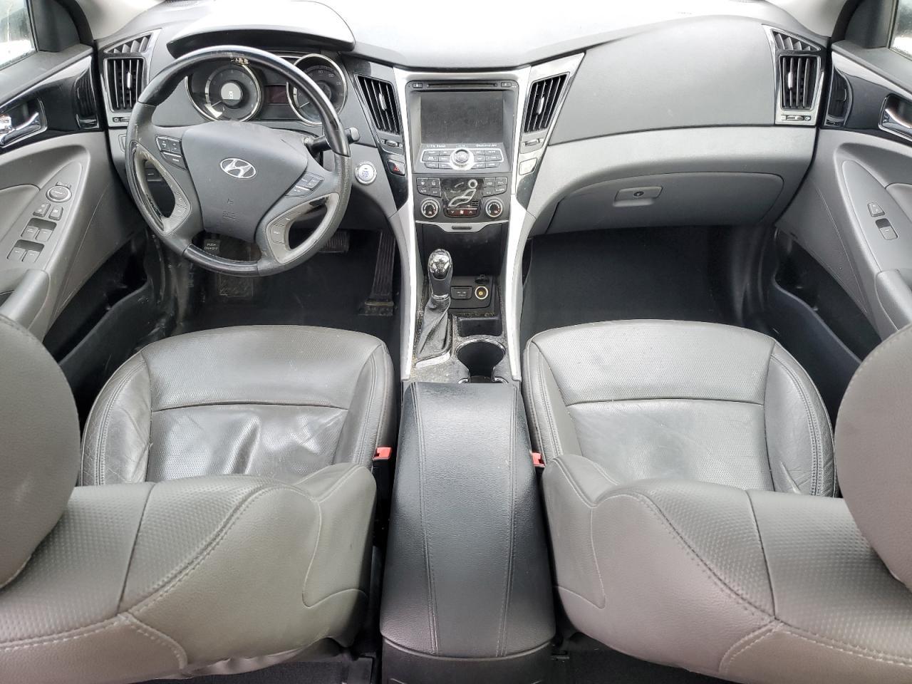 2013 HYUNDAI SONATA
