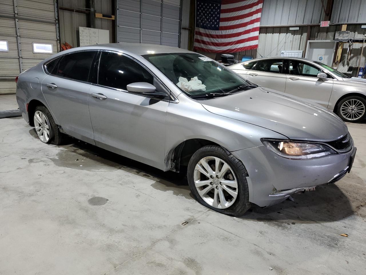 2016 CHRYSLER 200