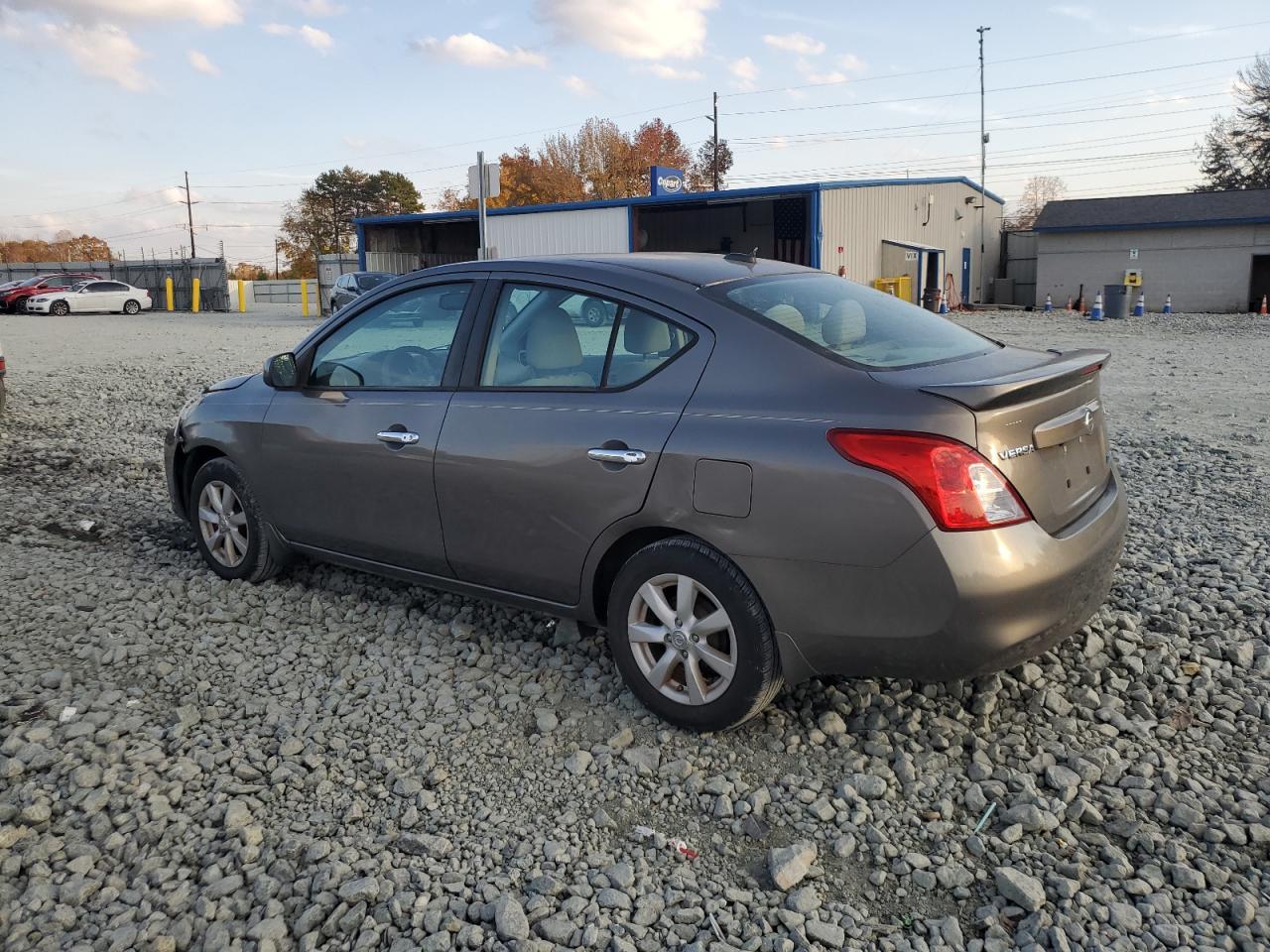 2013 NISSAN VERSA