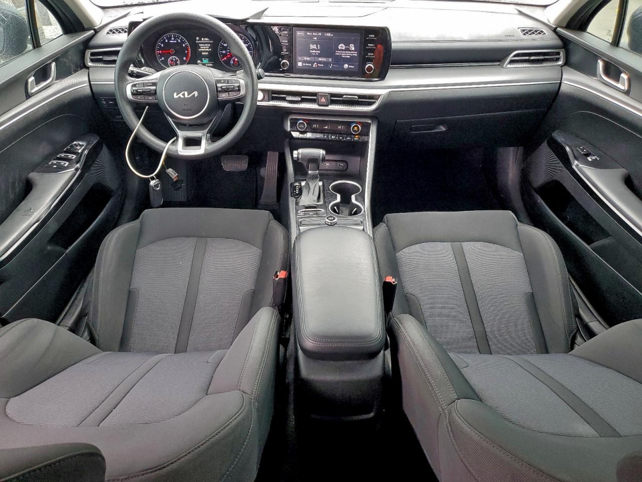2023 KIA K5