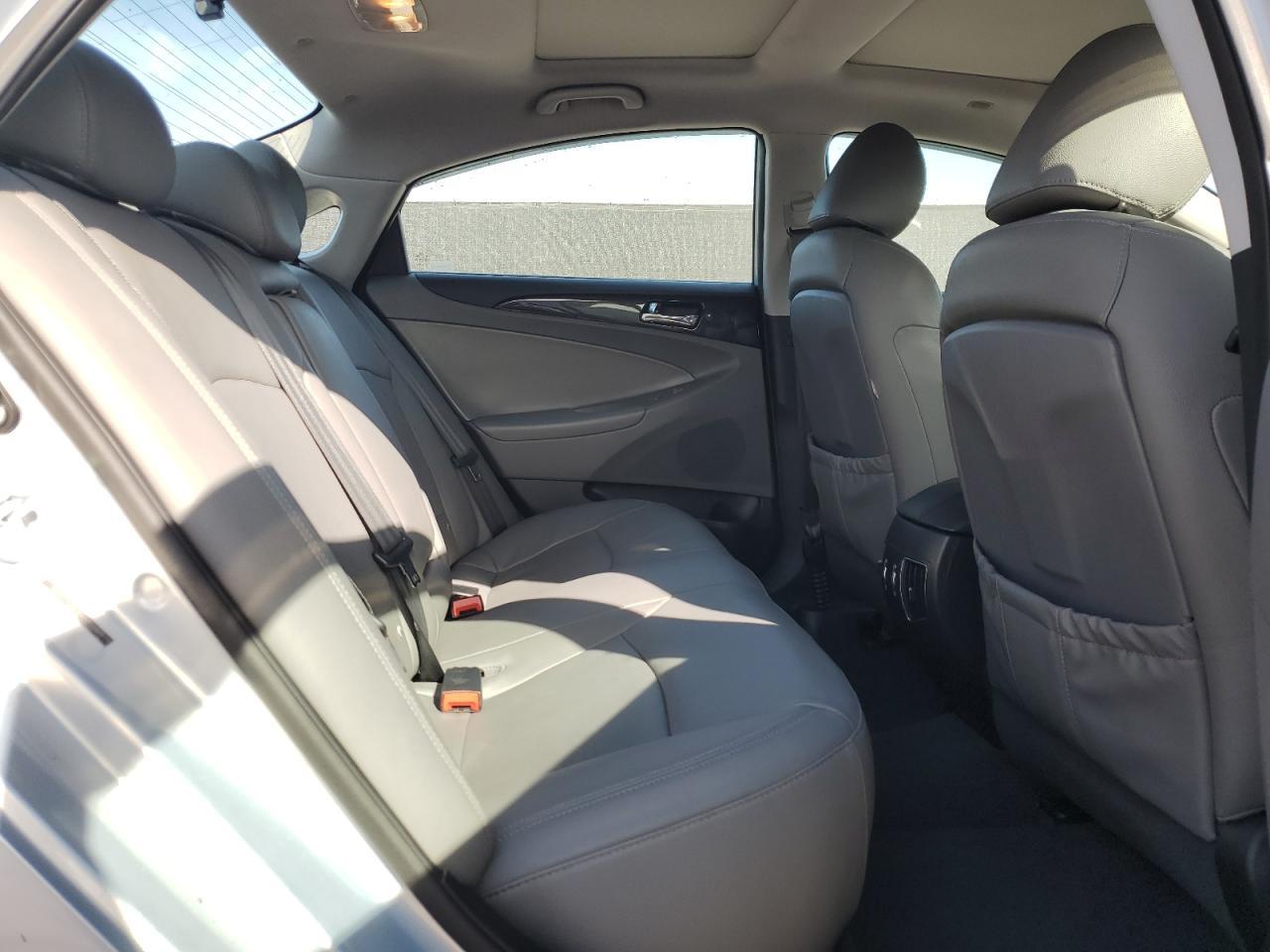2012 HYUNDAI SONATA