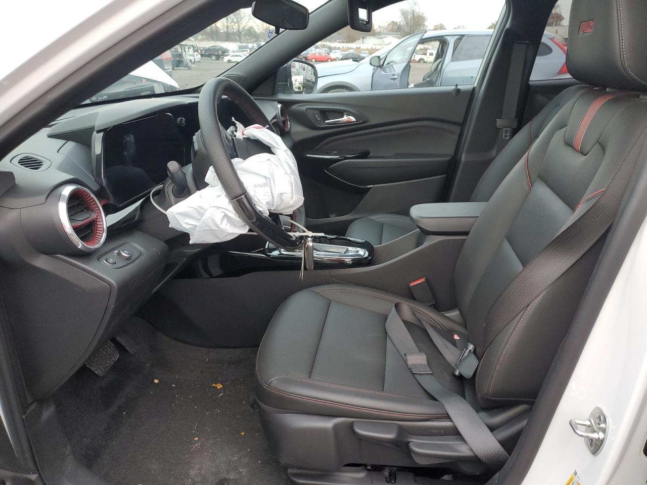 2025 CHEVROLET TRAX