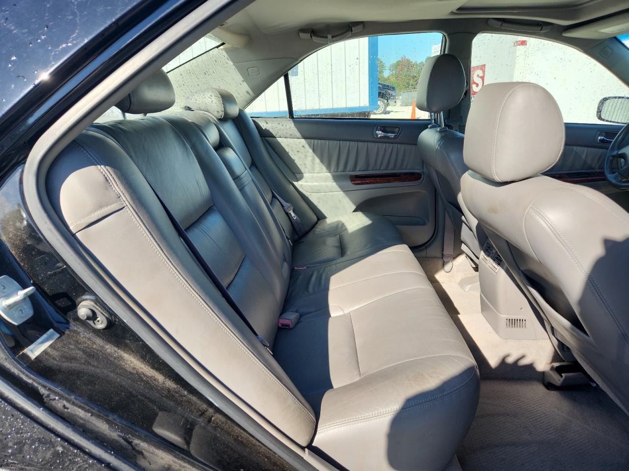 2002 TOYOTA CAMRY