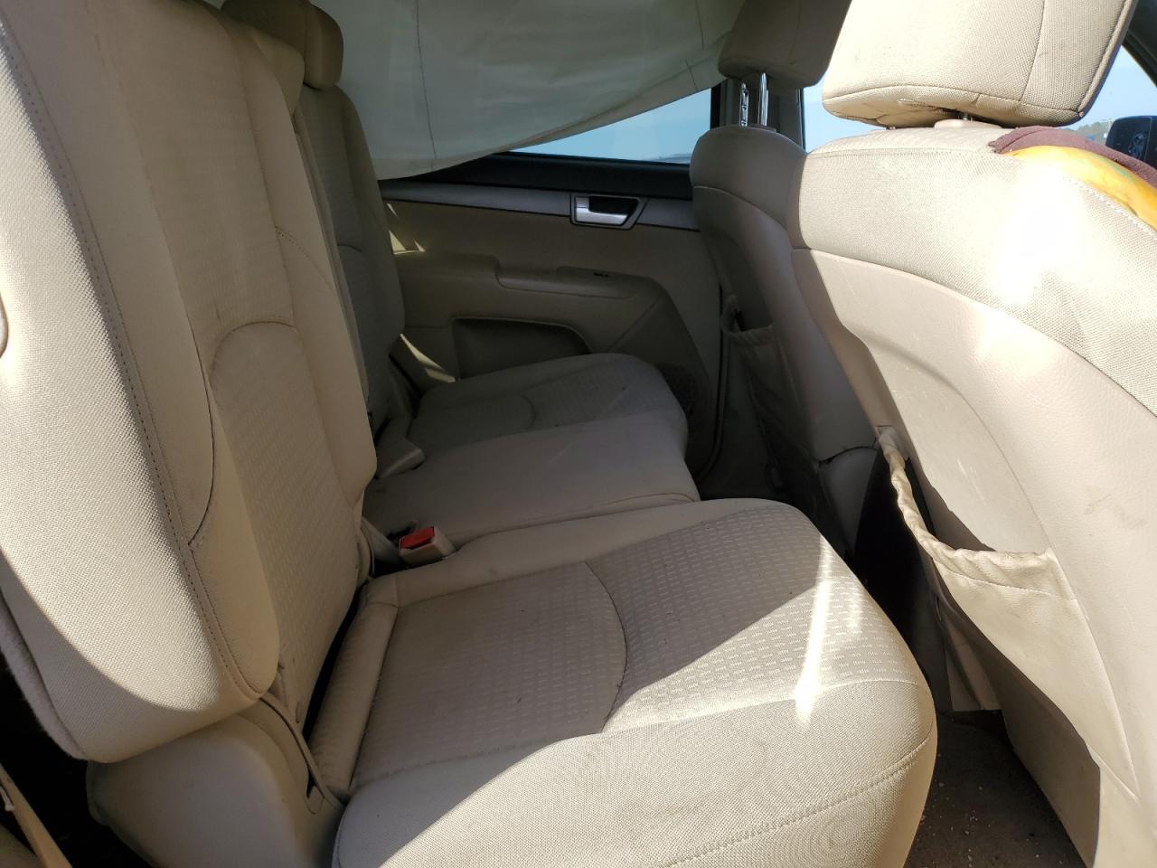 2009 KIA Borrego