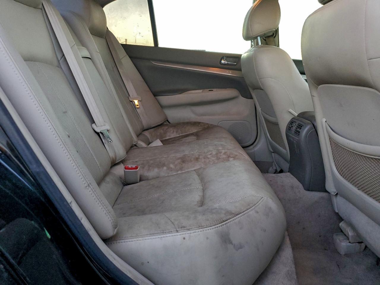 2011 INFINITI G25