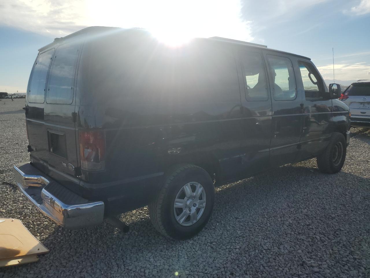 2009 FORD ECONOLINE