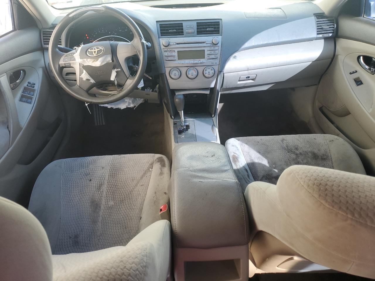 2011 TOYOTA CAMRY