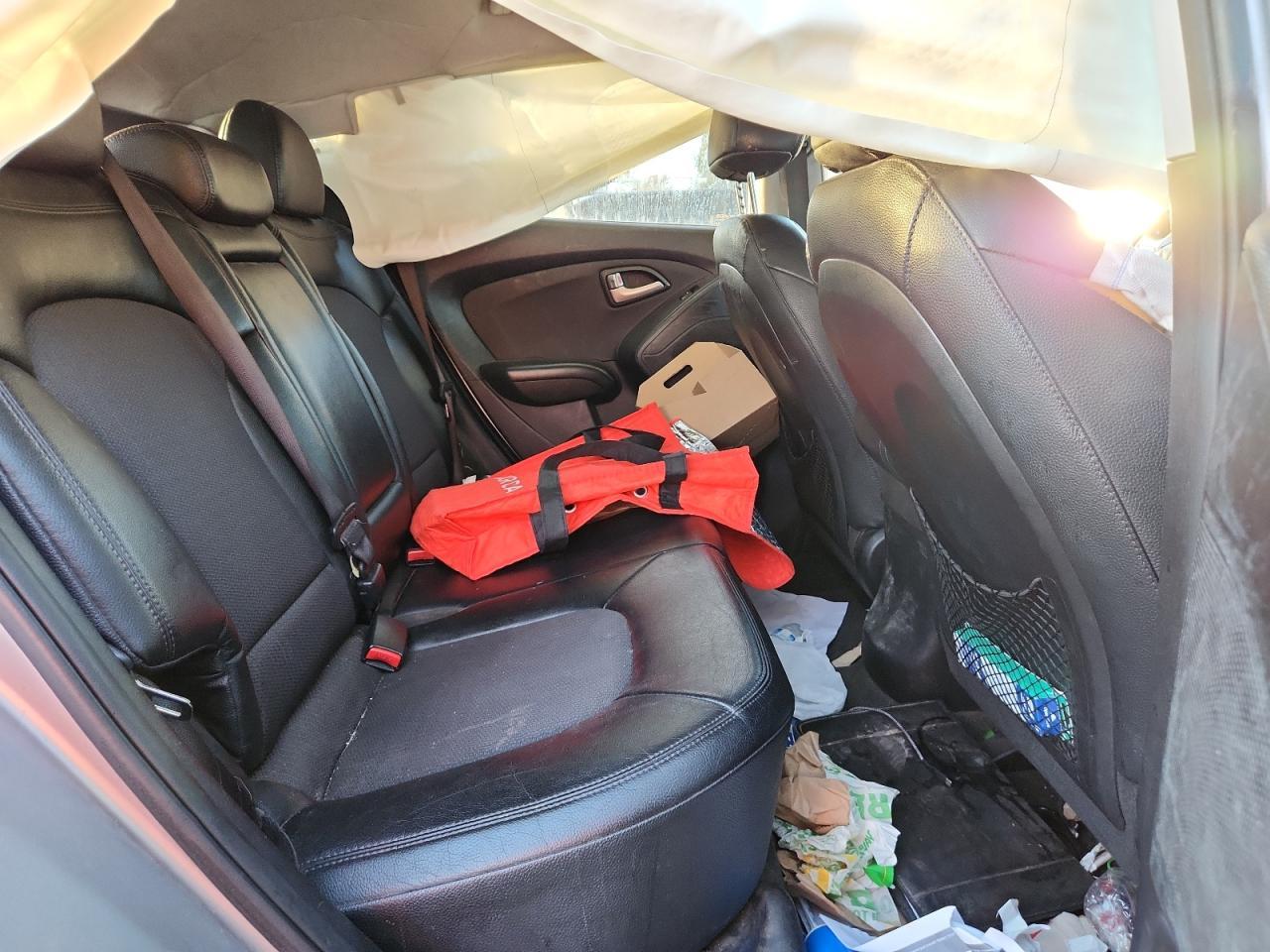2012 HYUNDAI TUCSON