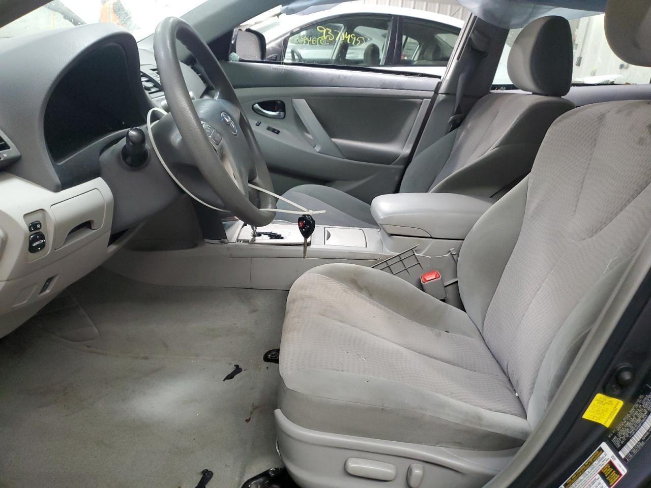 2011 TOYOTA CAMRY