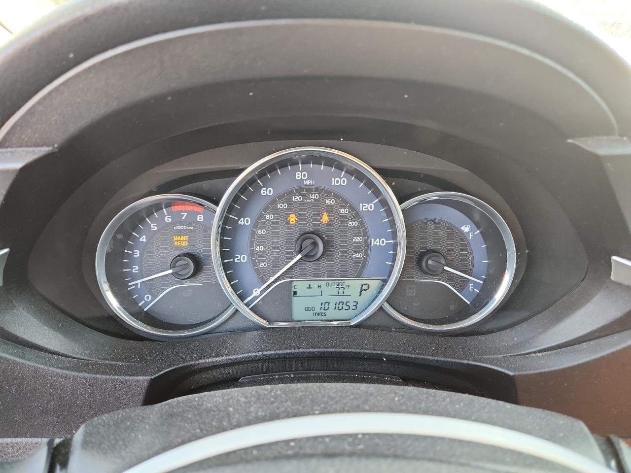 2015 TOYOTA COROLLA