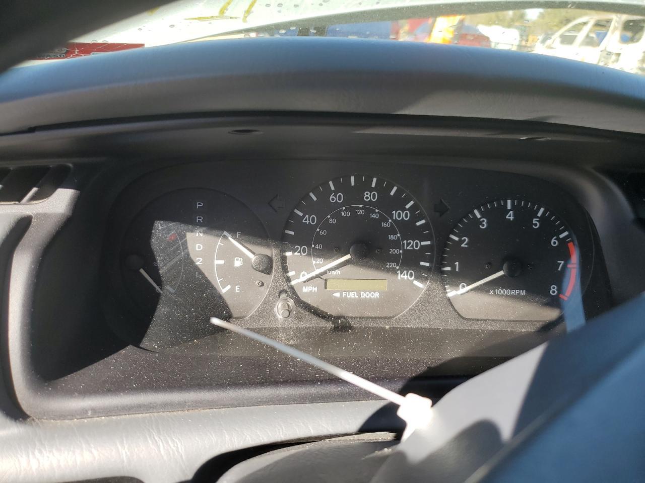 2001 TOYOTA CAMRY