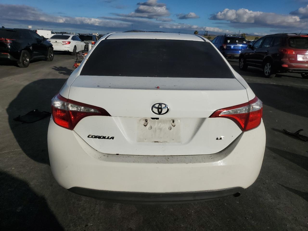 2015 TOYOTA COROLLA