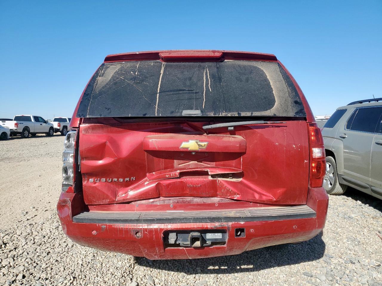 2014 CHEVROLET Suburban