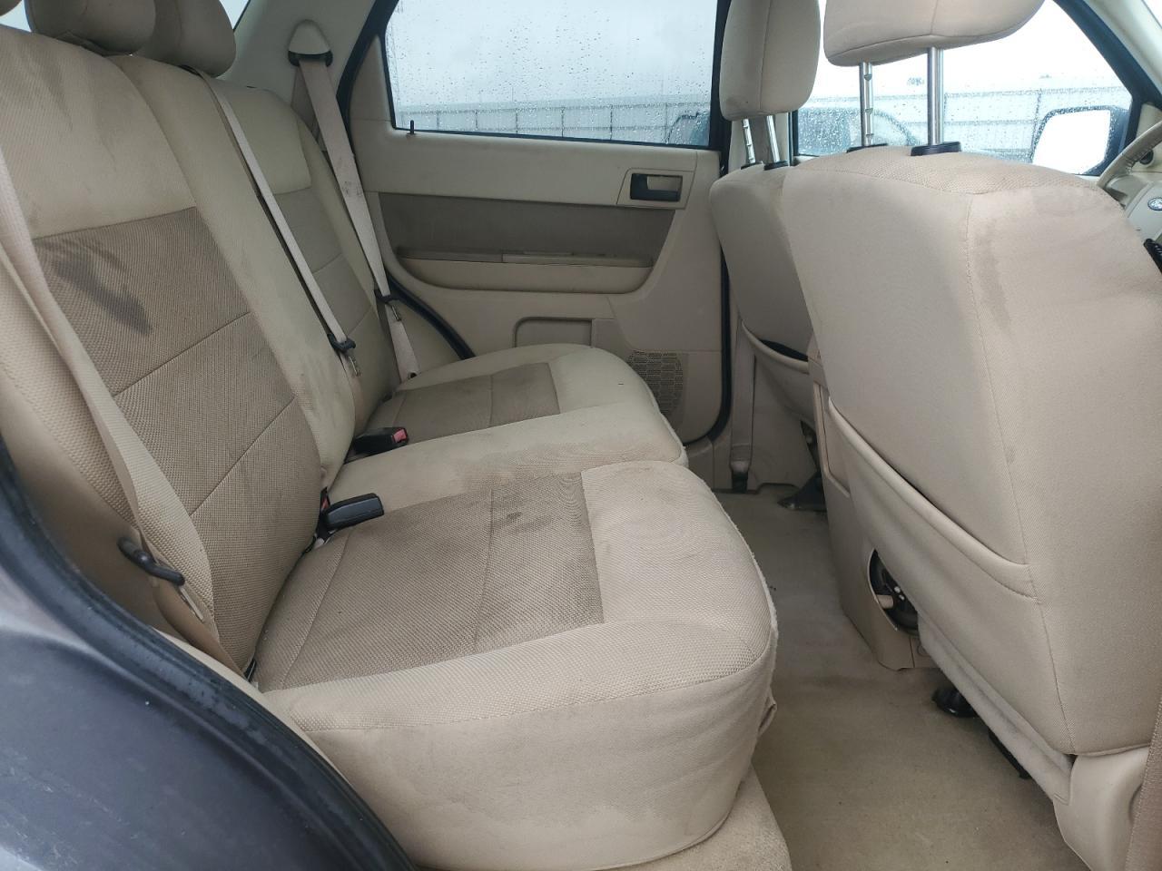 2009 FORD ESCAPE