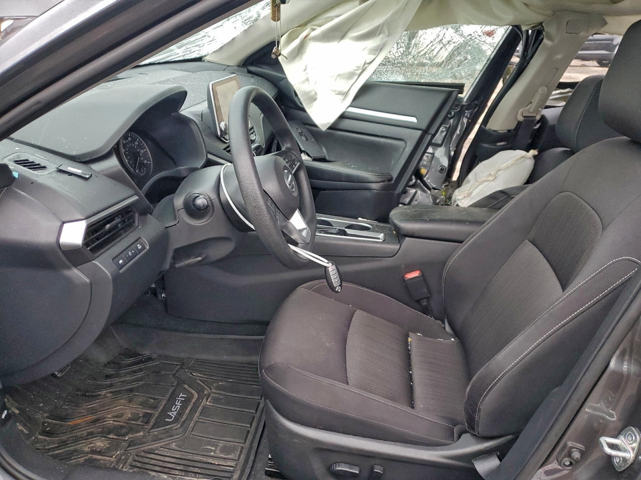 2022 NISSAN ALTIMA