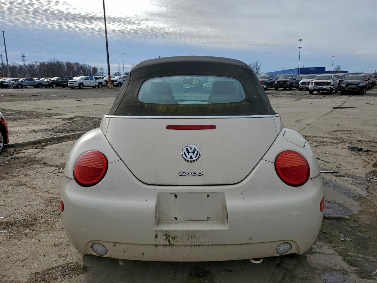 2005 VOLKSWAGEN Beetle