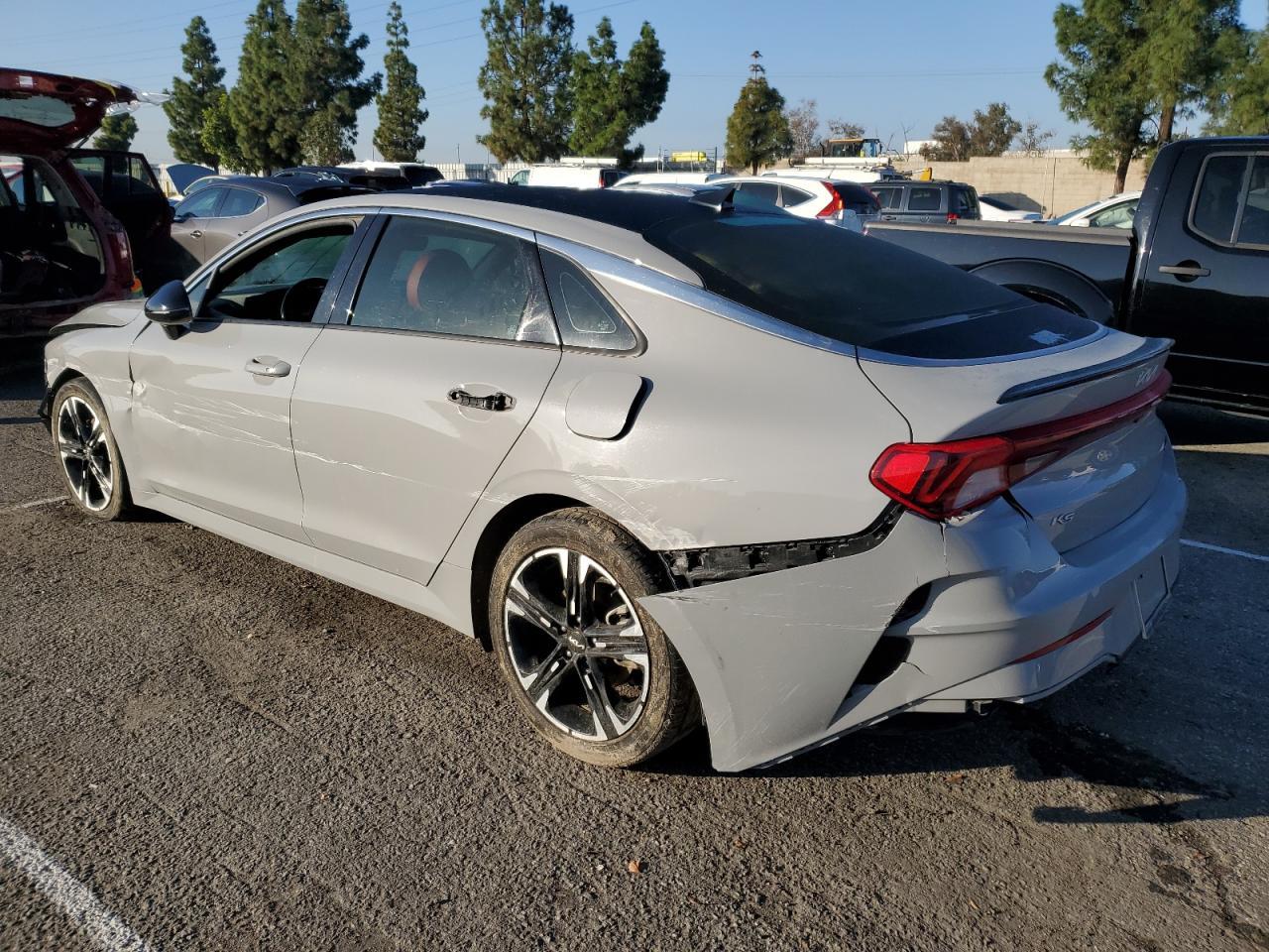 2022 KIA K5