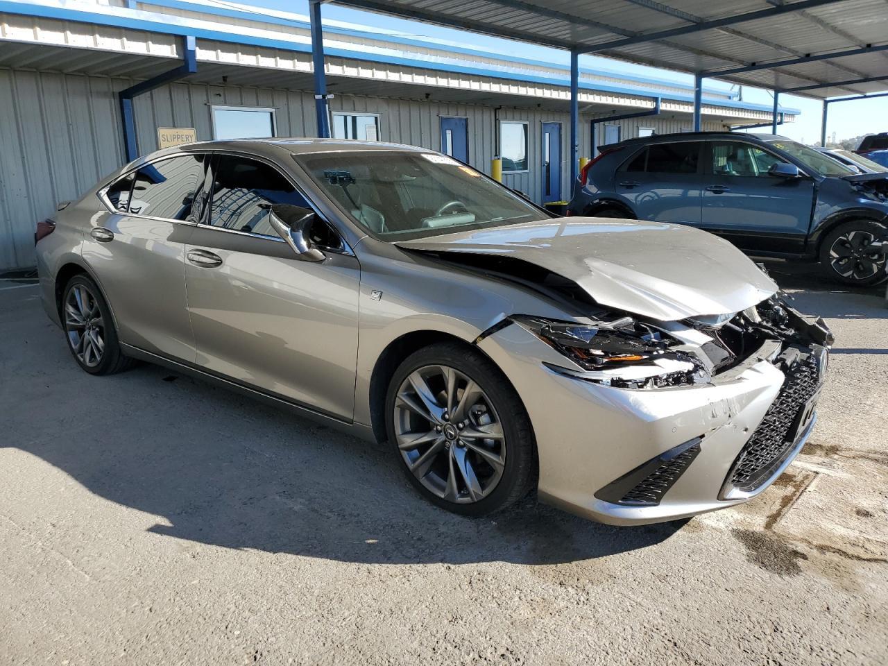 2019 LEXUS ES 350