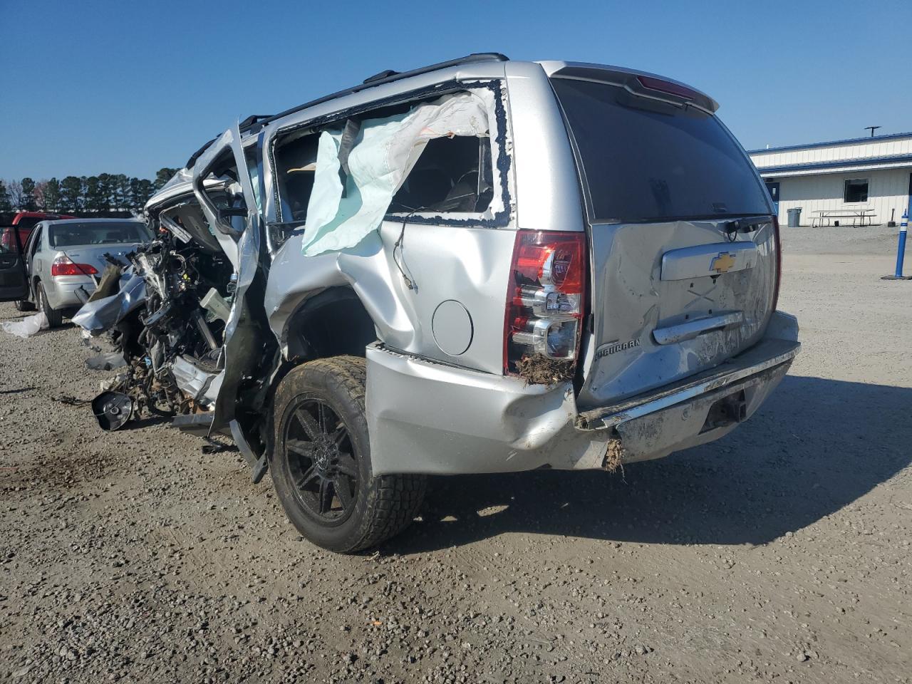 2013 CHEVROLET Suburban