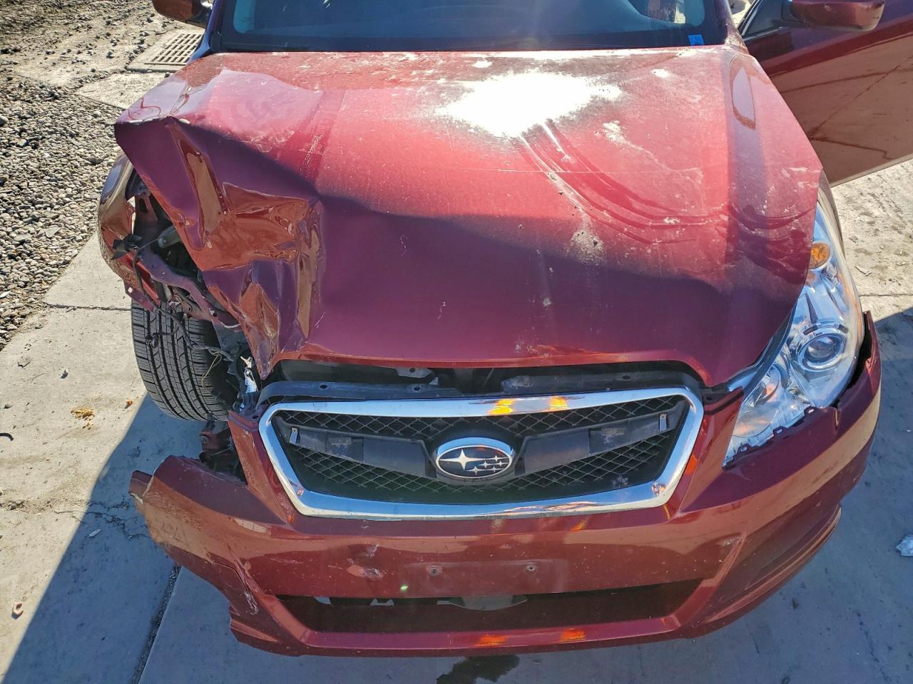 2012 SUBARU Legacy
