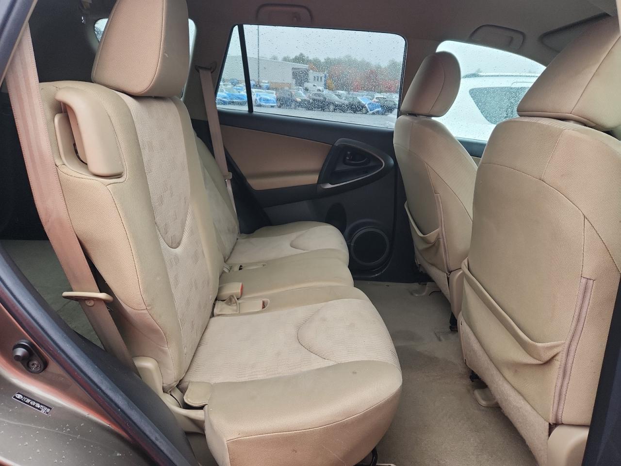 2011 TOYOTA RAV4