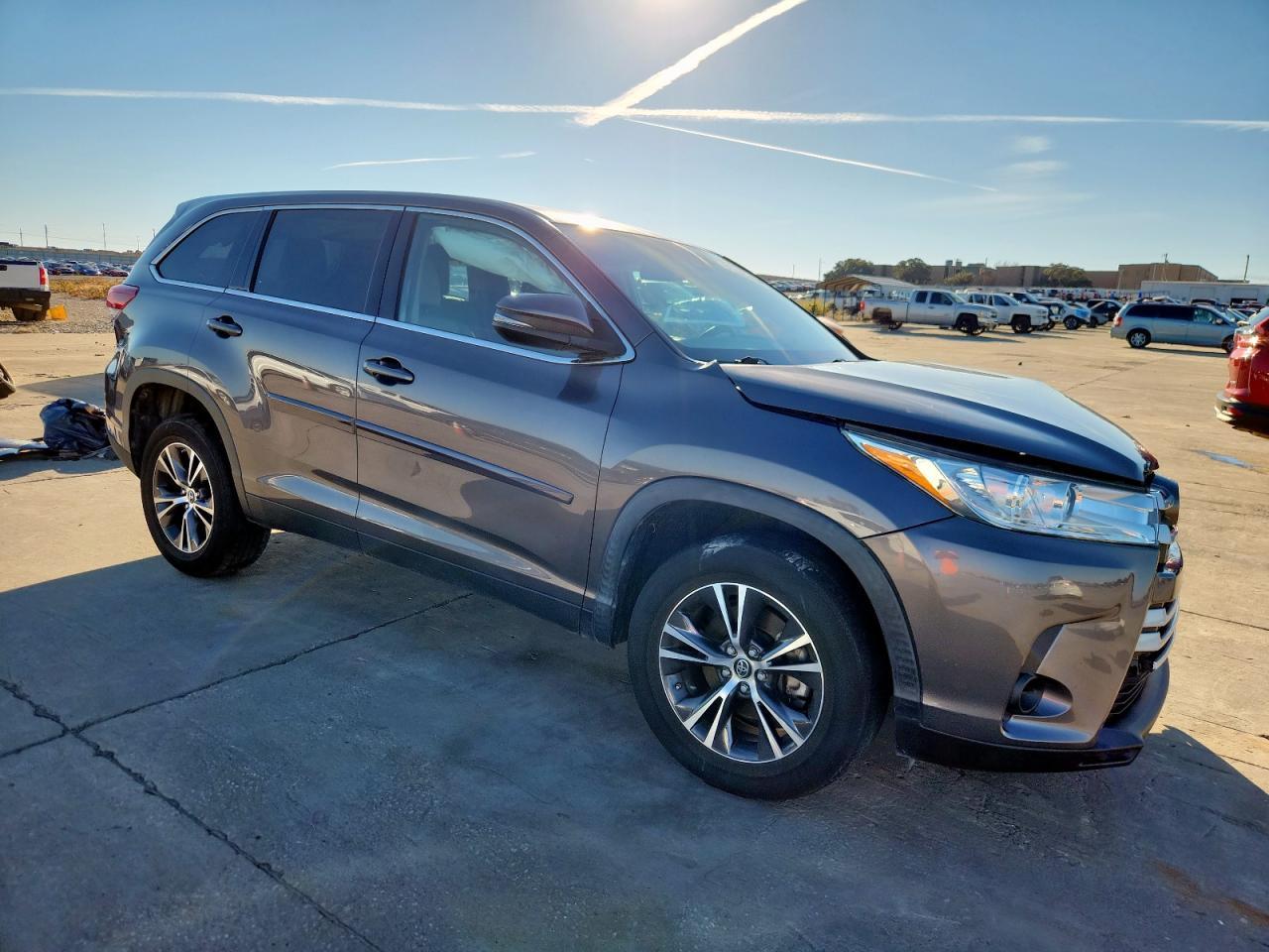 2019 TOYOTA HIGHLANDER