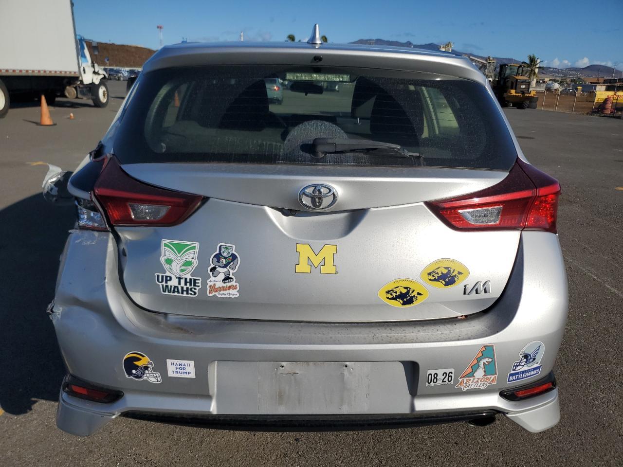 2018 TOYOTA COROLLA