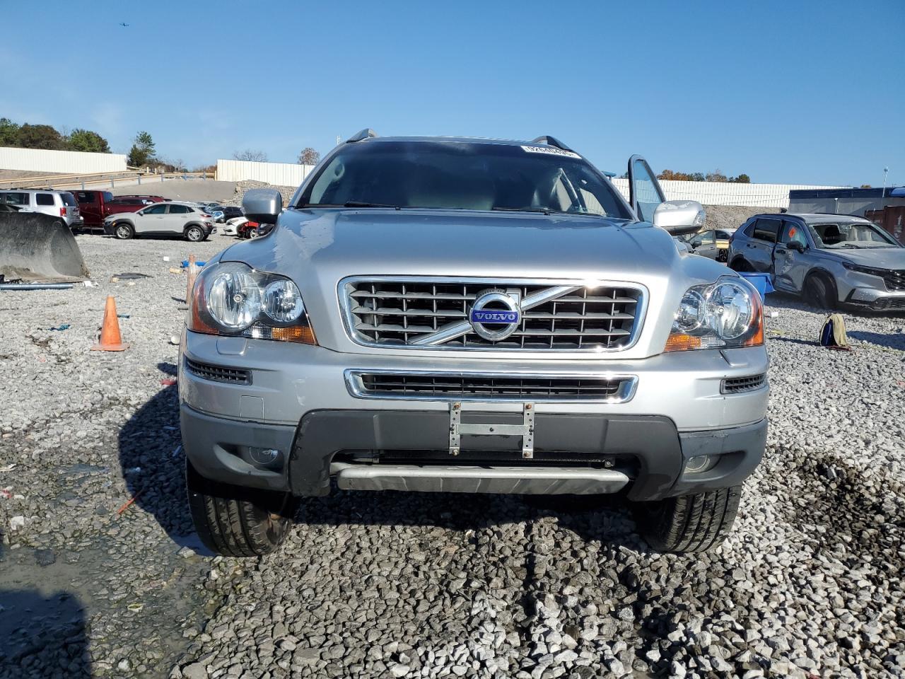 2010 VOLVO XC90