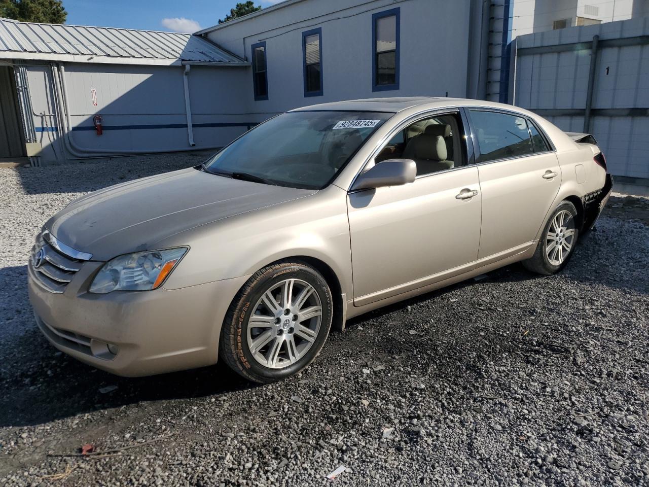 2006 TOYOTA Avalon
