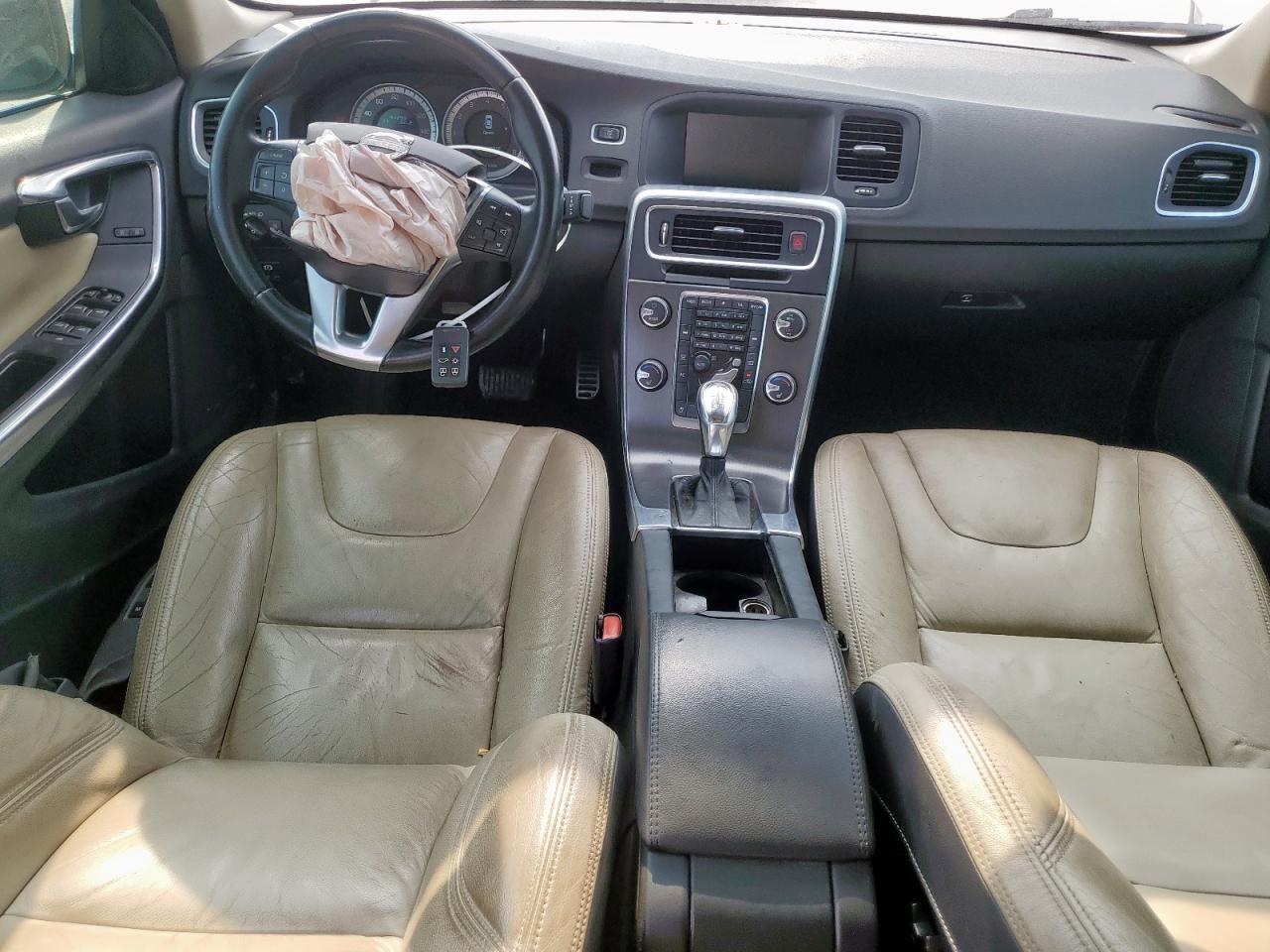 2013 VOLVO S60