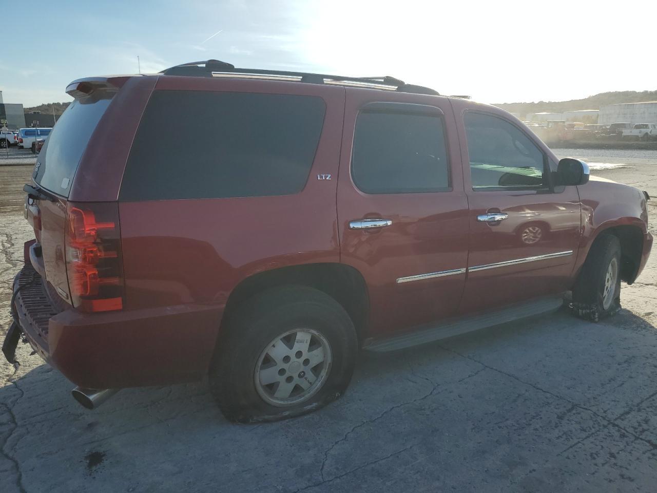 2012 CHEVROLET Tahoe