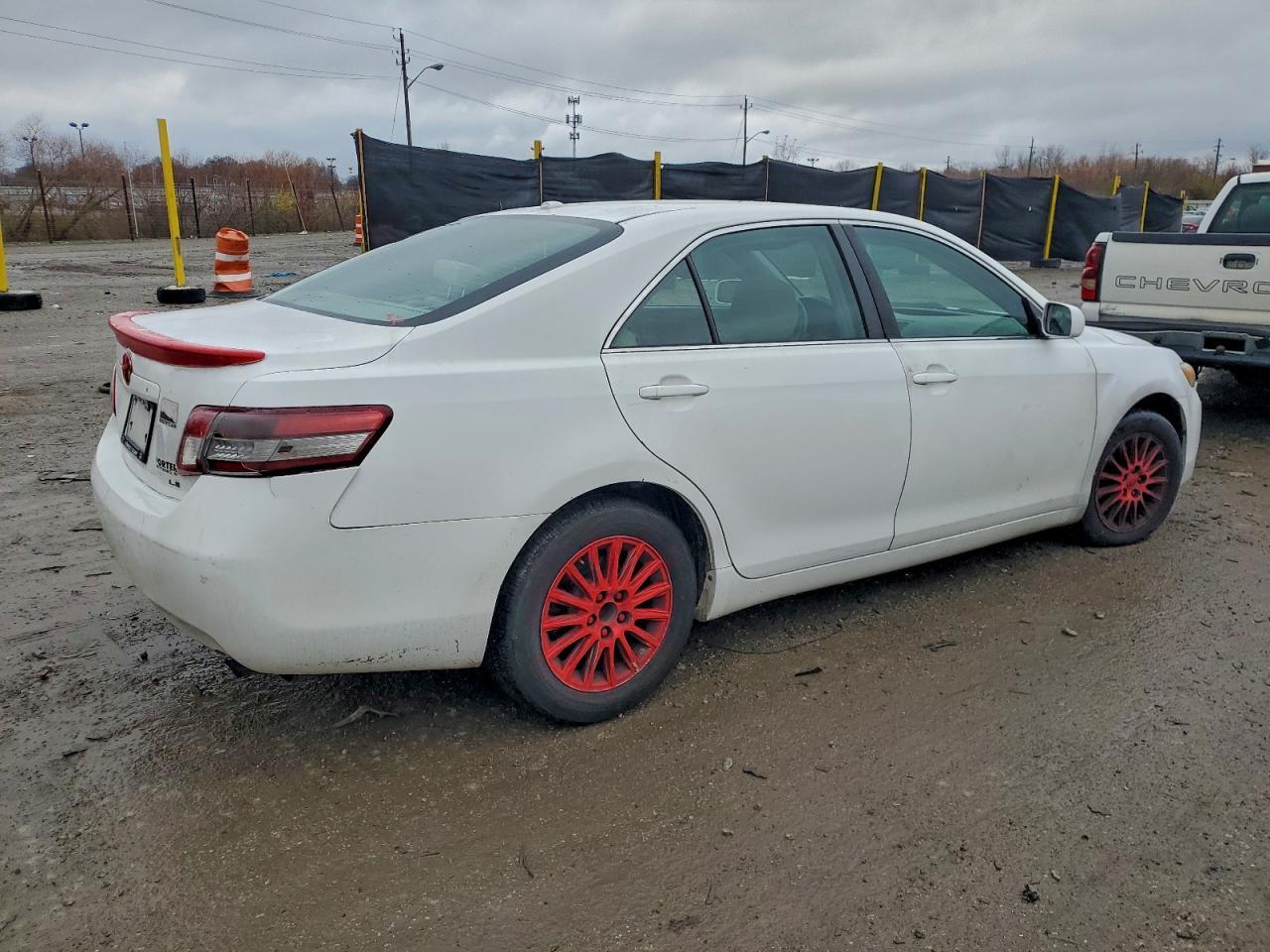 2010 TOYOTA CAMRY