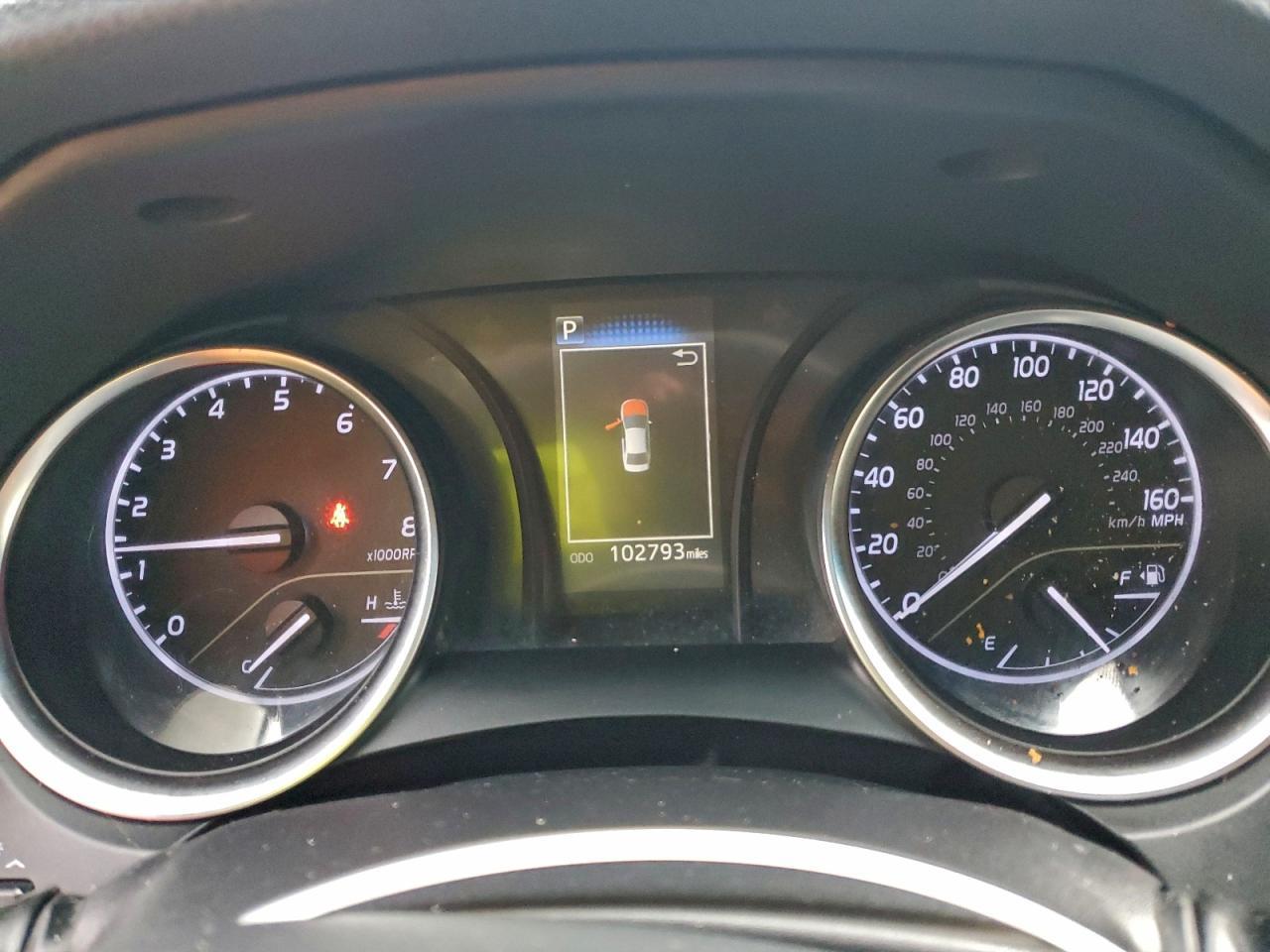2018 TOYOTA CAMRY