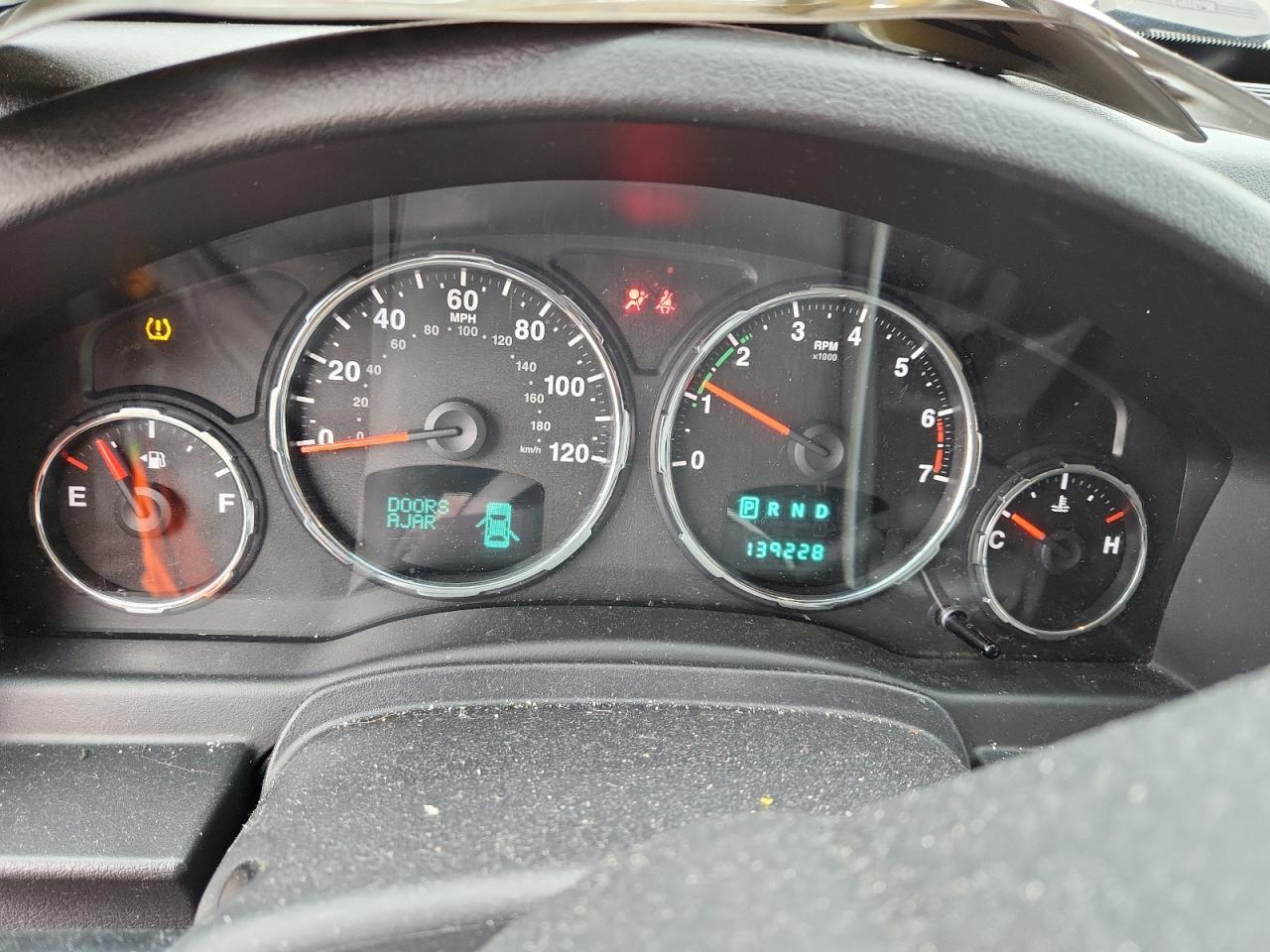 2012 JEEP Liberty