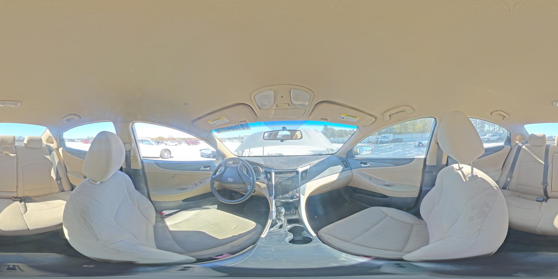 2011 HYUNDAI SONATA