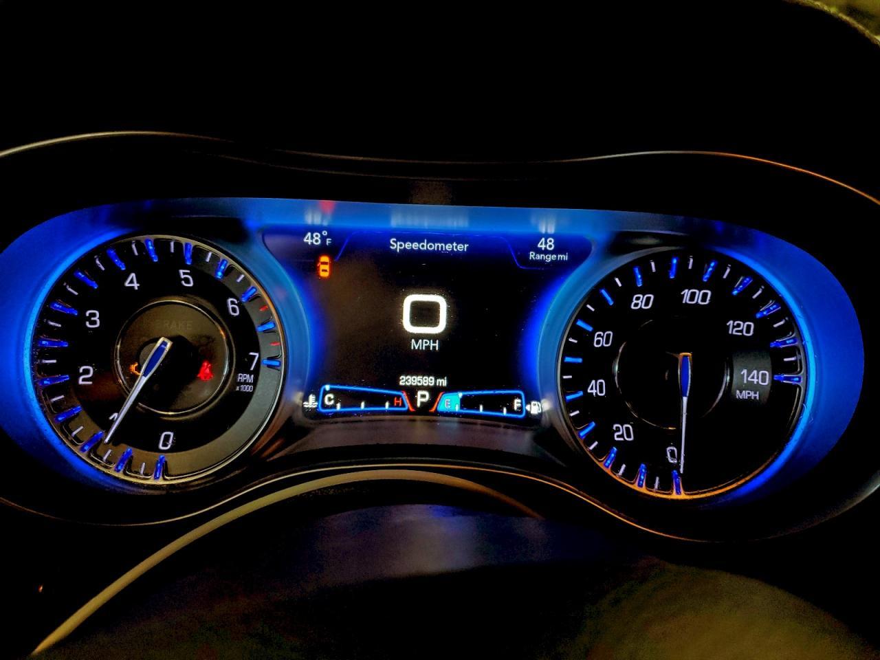2019 CHRYSLER 300