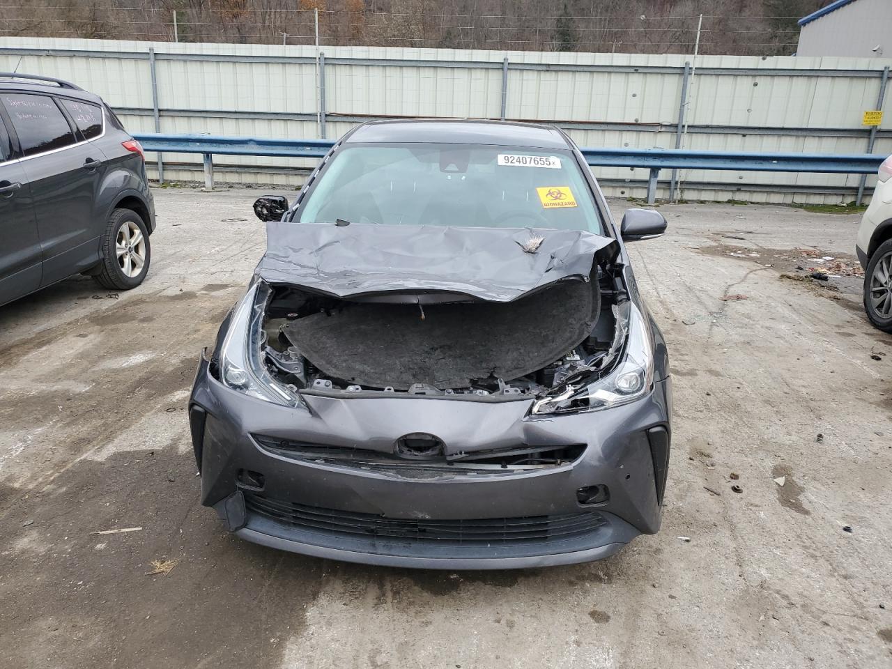2019 TOYOTA PRIUS