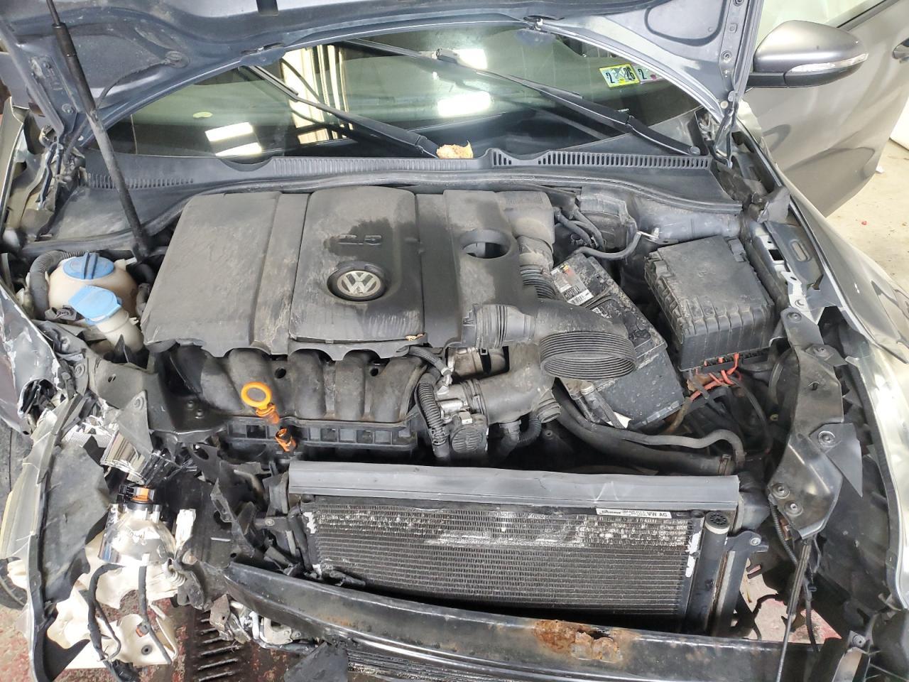 2012 VOLKSWAGEN GOLF