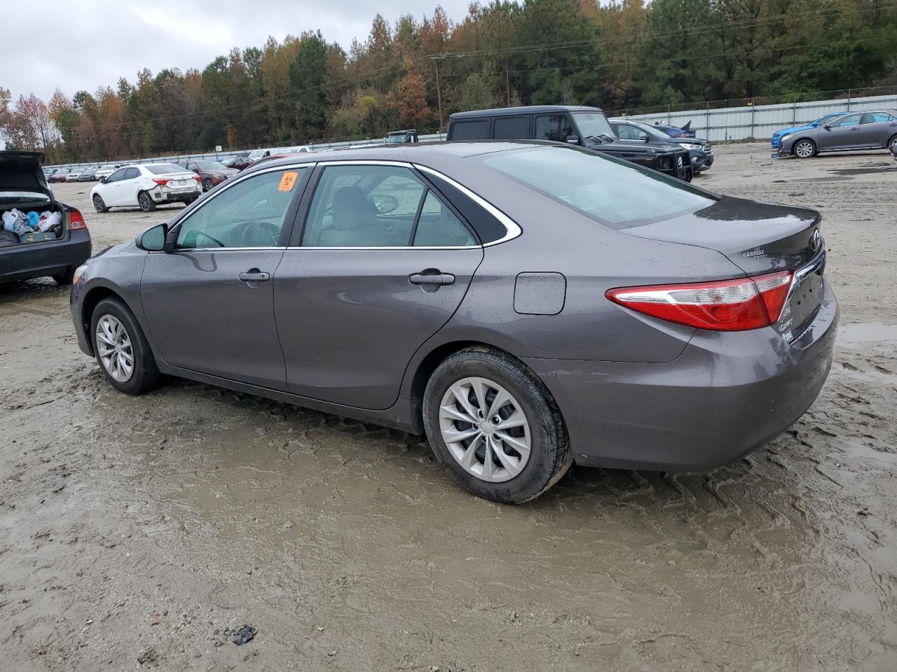 2017 TOYOTA CAMRY