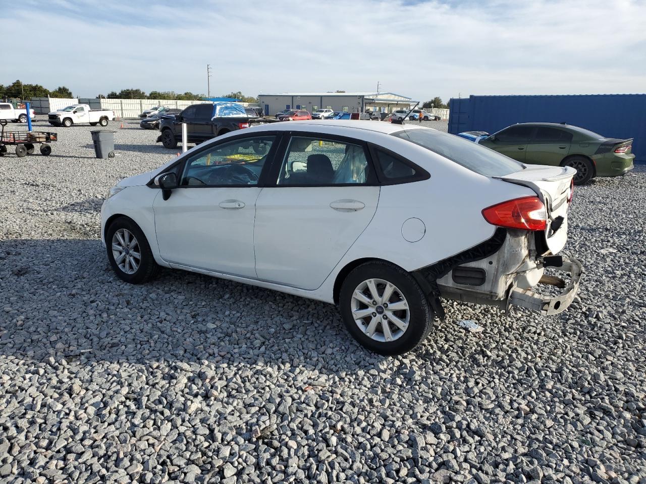 2011 FORD Fiesta