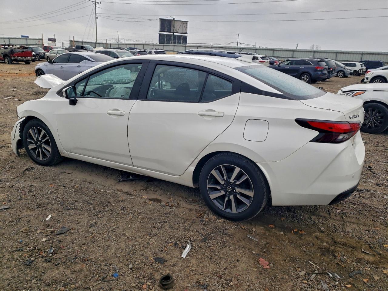 2021 NISSAN VERSA