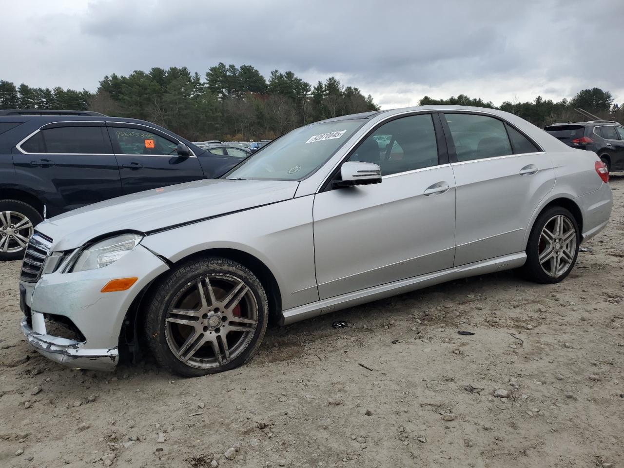 2011 MERCEDES-BENZ E-Class