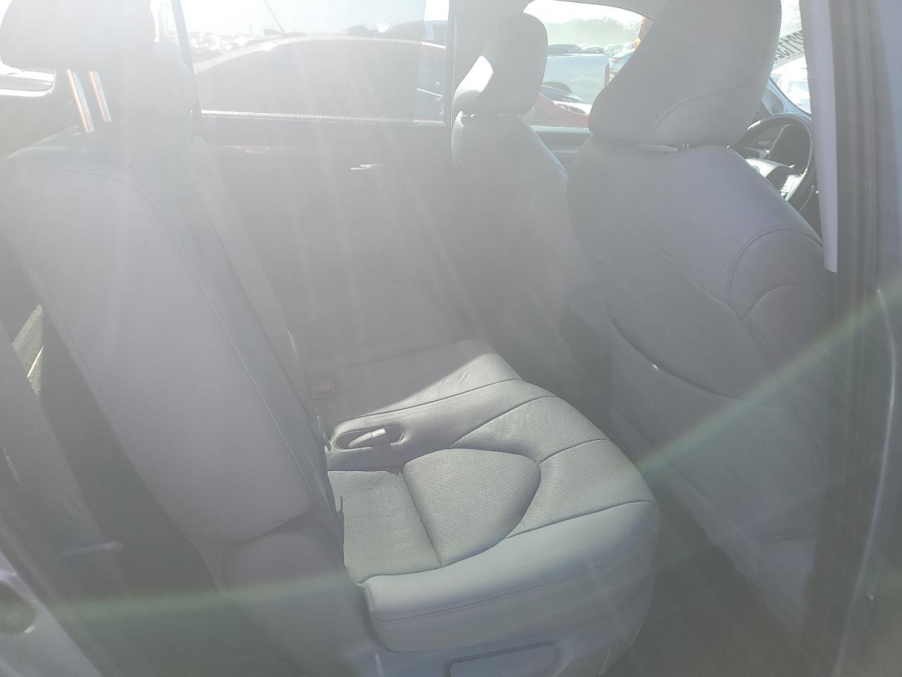 2019 NISSAN KICKS